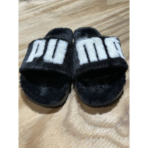 Pu ma  Leadcat 2.0 Fuzz Slide  Womens Black Casual Sandals 38731301 - Picture 3 of 7
